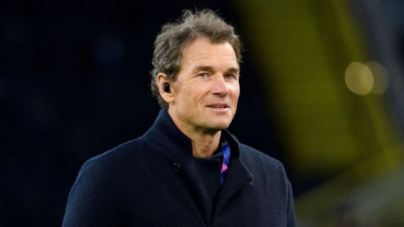 Mantan kiper Arsenal Jens Lehmann didenda karena insiden gergaji mesin