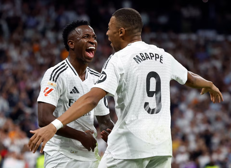 Gol dan assist Vinicius membawa Real Madrid bangkit melawan Espanyol