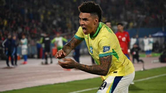 Igor Jesus, Nico Paz pimpin daftar debutan internasional