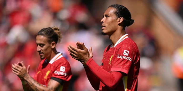 Virgil van Dijk dari Liverpool mengonfirmasi pembicaraan kontrak sedang berlangsung