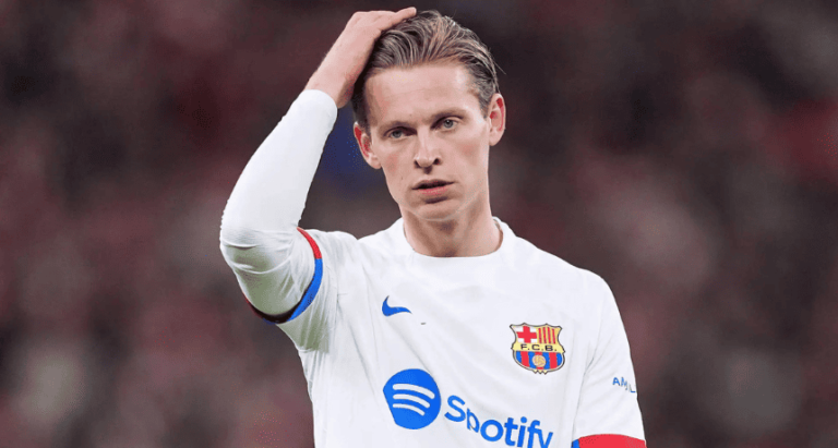 “Anda Tidak Pantas Jadi Kapten!”: Fans Barcelona Desak De Jong Tinggalkan Klub