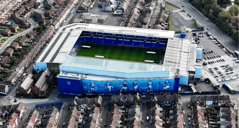 Badai Darragh ganggu derby Merseyside: Everton vs Liverpool ditunda