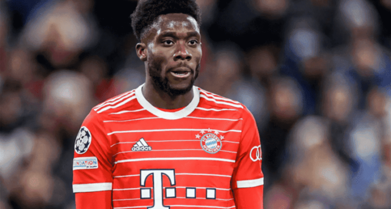 Davies berharap bisa menyelesaikan masa depannya di Bayern sebelum Tahun Baru